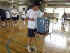 北辰中学校での未成年模擬選挙