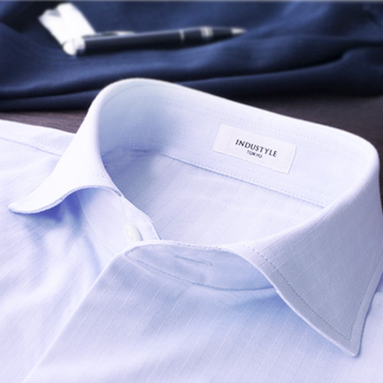 丸和繊維工業株式会社、ニット生地で作られたシャツ