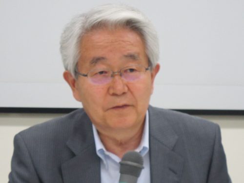 6月28日に定例記者会見に臨んだ、日本病院会の堺常雄会長