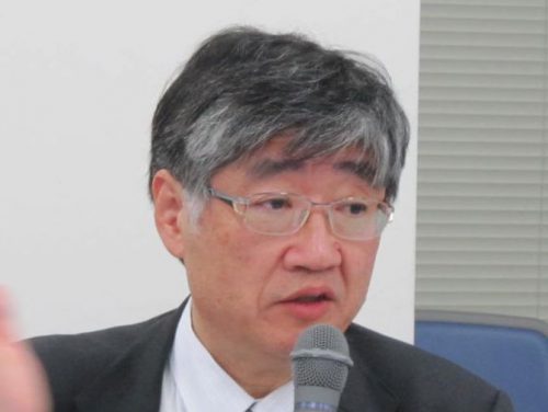 12月9日の日本専門医機構・理事会終了後に、記者会見に臨んだ山下英俊副理事長