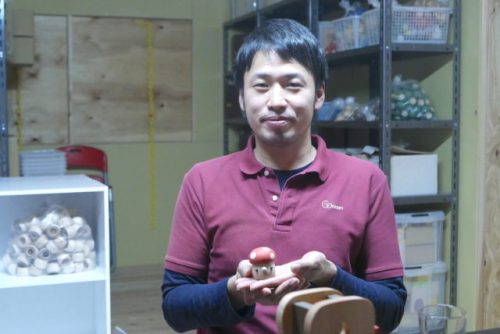 「おもちゃのこまーむ」代表の小松和人さん6
