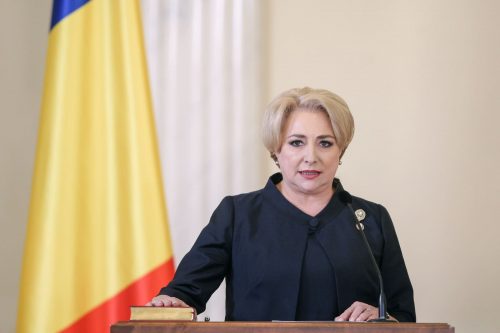 ルーマニアで初の女性首相　欧州議員ダンチラ氏