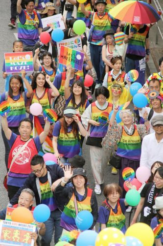 福岡市、LGBTカップル公認へ　18年度に導入