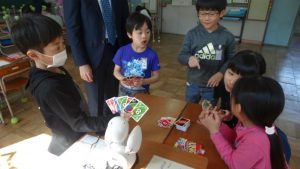 分身ロボ「オリヒメ」、鳥取県米子市の小学校で授業に活用