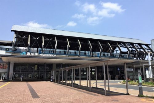 JR高知駅
