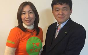 （左）上田代表、（右）松本和光市長