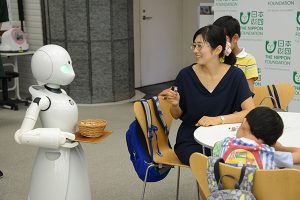 重度障害者がロボットで接客する実験カフェ、11月26日より期間限定オープン